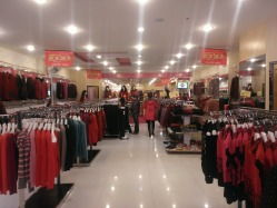 胖太太服飾惠安店 為豐滿女性量身打造的時(shí)尚之選