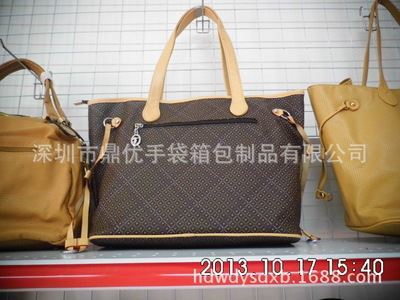 女式手提包 時(shí)尚休閑商務(wù)女包,手提單肩包,真皮斜挎女包-深圳市鼎優(yōu)手袋箱包制品提供女式手提包 時(shí)尚休閑商務(wù)女包,手提單肩包,真皮斜挎女包的相關(guān)介紹、產(chǎn)品、服務(wù)、圖片、價(jià)格深圳市鼎優(yōu)手袋箱包制品、拉桿箱包、手袋等等、皮具、紡織品、服裝服飾的購(gòu)銷(xiāo)