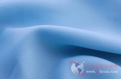 各紡企紗、布報價平穩(wěn) 原料市場處于相互制約的境地